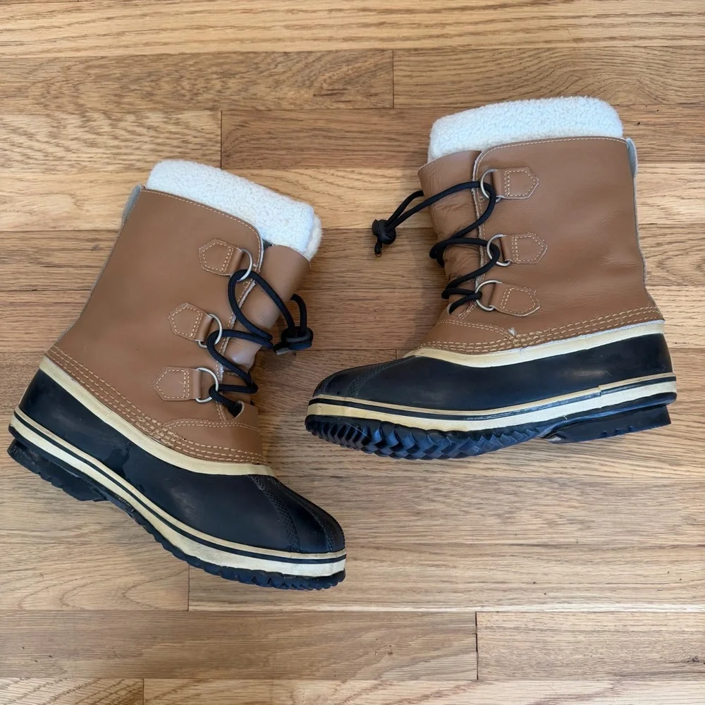 Sorel Snow Boots Size 6